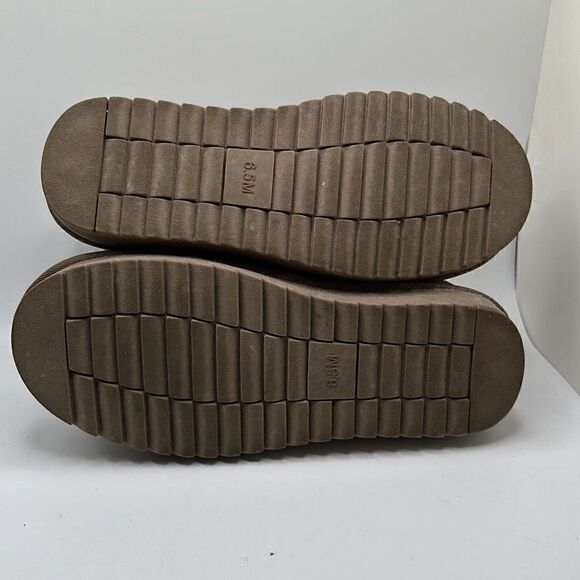 CUSHIONAIRE Women's pull on boot  6.5 TAUPE - Picture 5 of 7